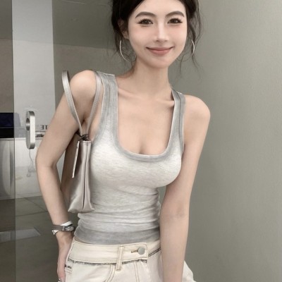 渐变色修身弹力背心