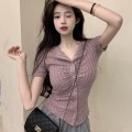 V-neck slim fit knit top