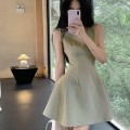 Green high quality waisted A-line dress