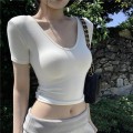 Simple slim-fit crop top