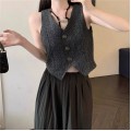 Black loose vest