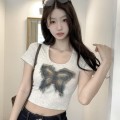 Applique butterfly U-neck crop top