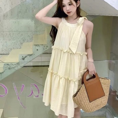 A-line dress with bowknot