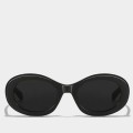 Trendy cat-eye shape sunglasses