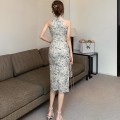 Improved version of beaded lace cheongsam