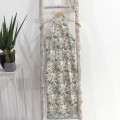 Improved version of beaded lace cheongsam