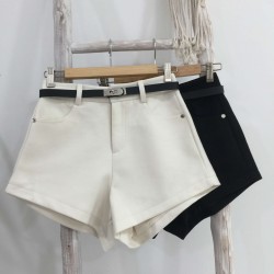 杏色高腰毛呢阔腿短裤