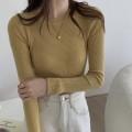 针织圆领修身上衣