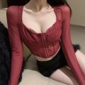 蕾丝鱼骨排扣修身上衣