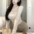 方领皱褶修身长袖上衣