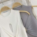 Half turtleneck knitted hollow slit top