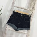 高腰卷边直筒牛仔短裤