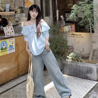 Off shoulder Ruffled Loose-Fit Shirt