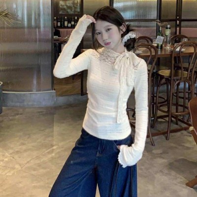半高领蕾丝系带针织上衣
