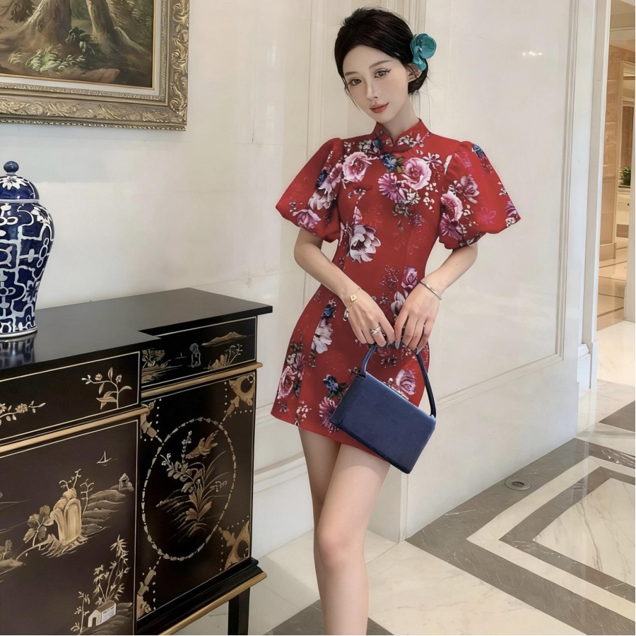 Improved version of puff sleeve cheongsam Improved version of puff sleeve cheongsam