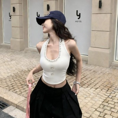 重工镶钻针织露背上衣