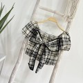 格子蝴蝶结泡泡袖上衣