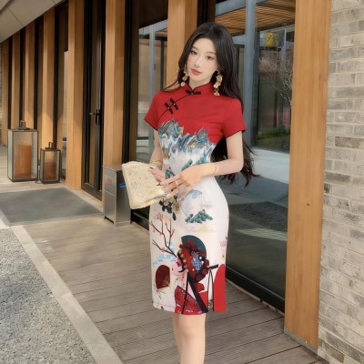 红色国潮风古典美人改良版旗袍