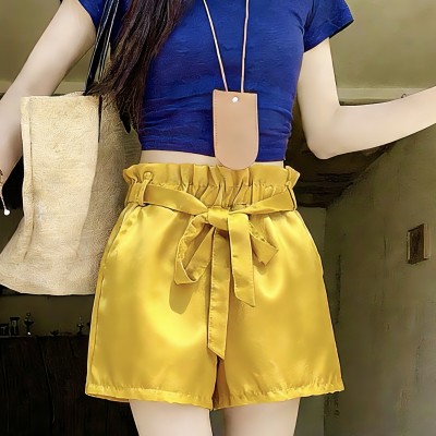 High-waisted casual tulip shorts