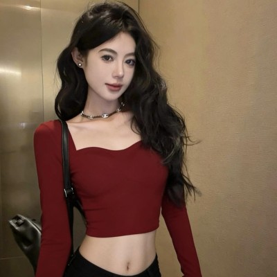 弹力露背修身短版上衣