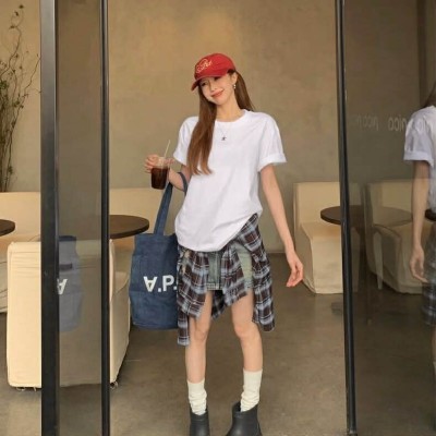 百搭圆领纯色T恤