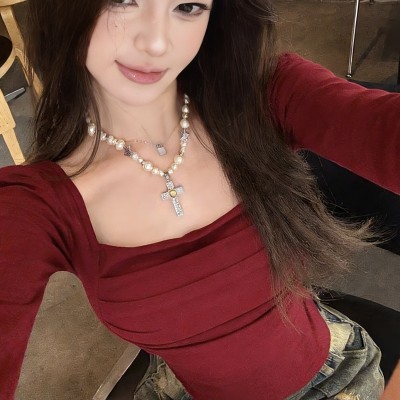 方领皱褶修身长袖上衣