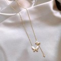 蝴蝶金色项链