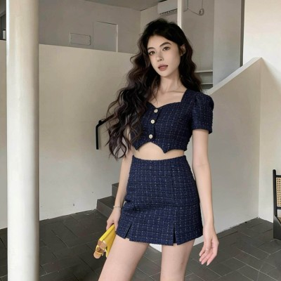 别致小香风上衣+高腰A字裤裙套装