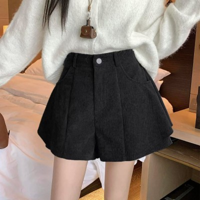 黑色灯芯绒高腰A字短裤