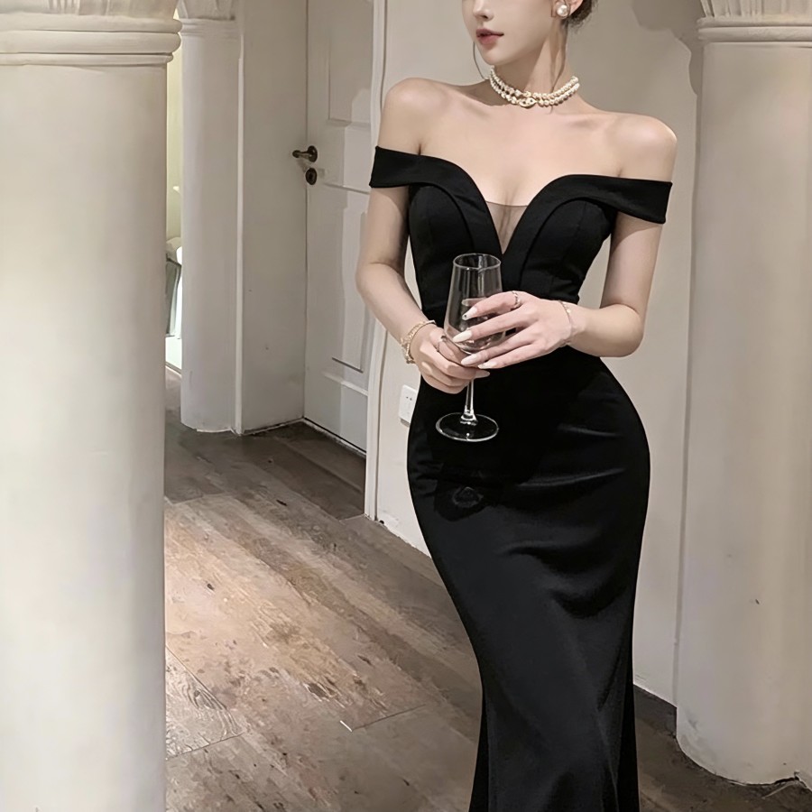 Off shoulder low-cut fishtail long dress Off shoulder low-cut fishtail long dress