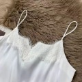 蕾丝花边缎面吊带背心
