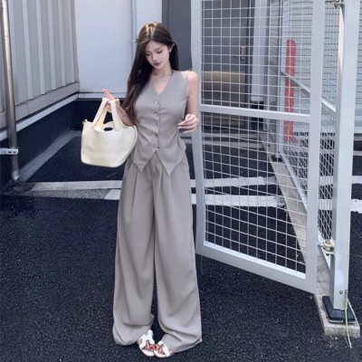 High-quality suit vest + high-waist wide-leg trousers
