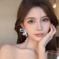 满钻飘带蝴蝶结耳钉