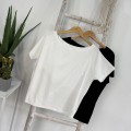 一字肩露肩短袖上衣