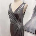 高级银灰亮面无袖礼服长裙