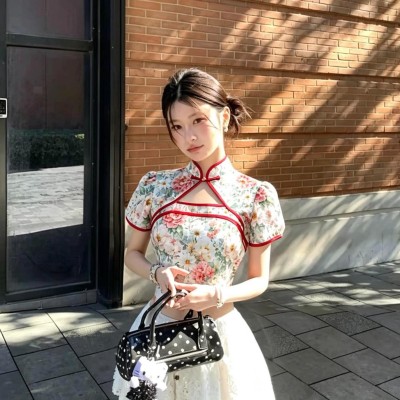 新中式碎花短款上衣
