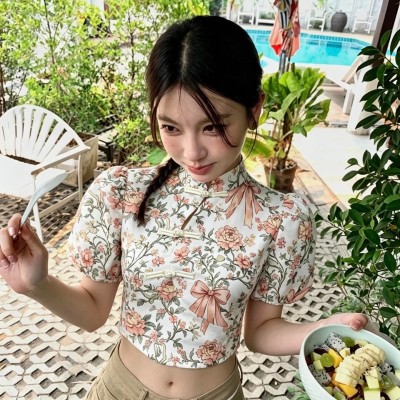 新中式碎花短款上衣
