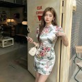 国风粉花绿叶印花旗袍